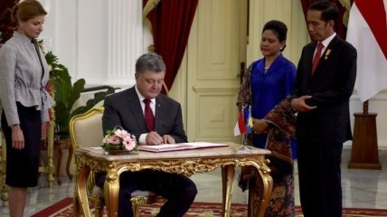 Индонезия намерена отменить визы для украинцев