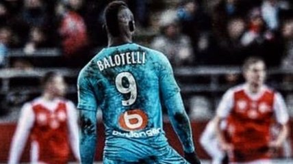 Третье марта в истории футбола: год назад Балотелли отпраздновал гол при помощи Instagram (Видео)