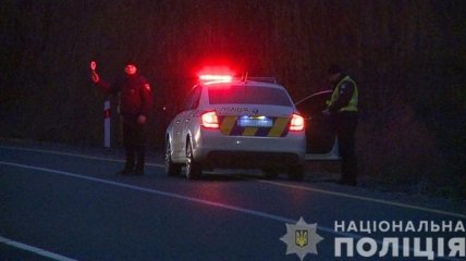 ДТП в Винницкой области: автомобиль въехал в опору моста