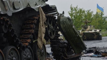 Минометный обстрел возле Луганска: есть погибшие боевики, ранен журналист