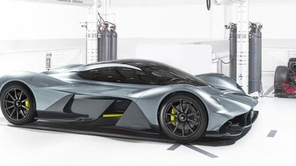 Aston Martin и Red Bull представили совместный гиперкар 