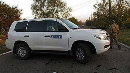 Боцюркив: Боевики задержали СММ ОБСЕ и обыскали их машины