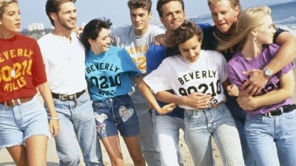 Сериал "Беверли-Хиллз 90210" снова покажут на экранах с любимыми актерами