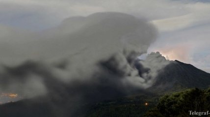 Извержение вулкана в Индонезии: погибли семь человек