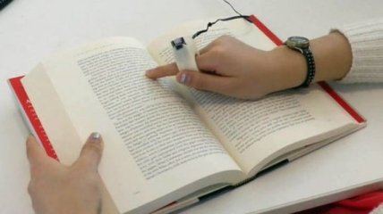 Устройство, которое поможет незрячим читать обычные книги