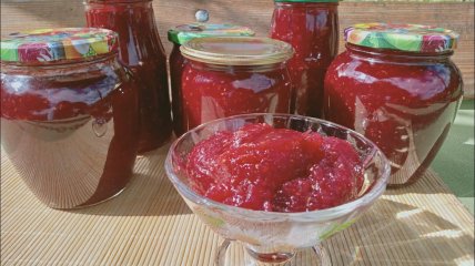 Ароматне варення на зиму з незабутнім смаком і красивим кольором