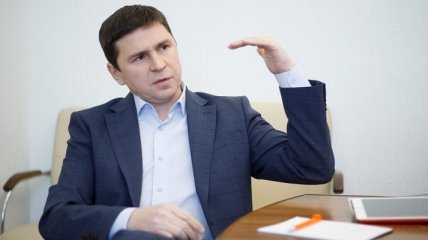 Михайло Подоляк: "Слуга народу" повинна була витиснути ультра-прибічників Порошенка та Медведчука в маргінальну нішу"