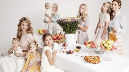 Известные мамы и дочки в рекламной фотосессии