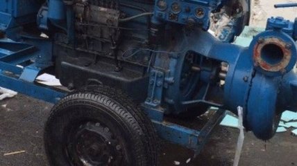 Ровенский суд изъял у копателей янтаря автомобиль и мотопомпу