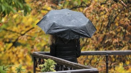 Прогноз погоды на 12 октября: в Украину идут дожди