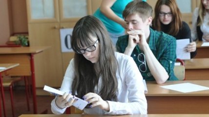 Украинских школьников будут учить медиаграмотности