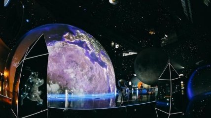 Самый большой в мире планетарий открыли в Шанхае - что в нем можно увидеть и как выглядит (фото)