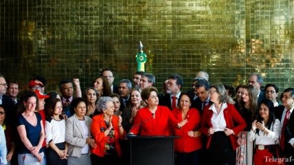 Сенат Бразилии закончил процедуру импичмента президента