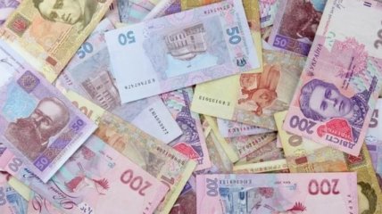 Курс валют на 10 января: доллар превысил психологическую отметку