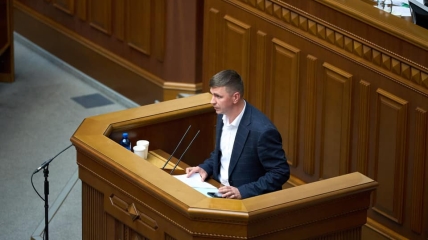 Антон Поляков на засіданні Ради 07.10.2021