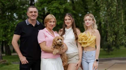 Дядько Жора з дружиною та дітьми
