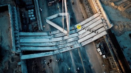 О "падении моста в Киеве за миллиард" без тупого популизма