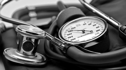 Как померить артериальное давление без тонометра?