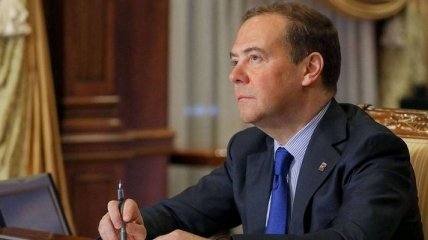 Блокировка телеканалов в Украине: Дмитрий Медведев выразил поддержку усилиям ОПЗЖ по недопущению введения цензуры