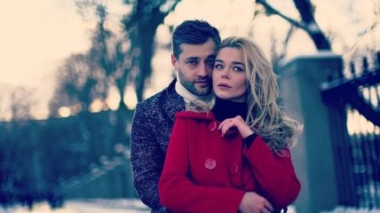 Алина Гросу накануне Дня влюбленных показала чувственное видео с российским актером