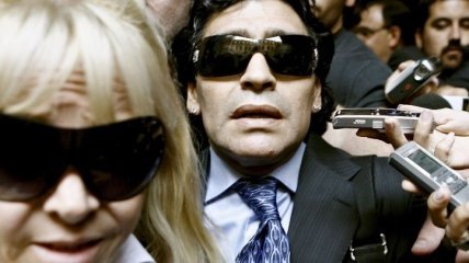 Марадона встретится в суде с экс-женой по делу о пропаже $6 млн