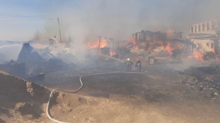 Пожар в Ровенской области: горели помещения на территории монастыря (Фото, Видео)