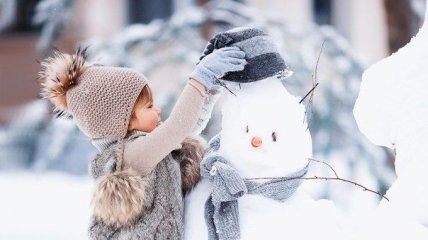 Чем заняться зимой с ребенком: 10 суперских идей для зимней прогулки