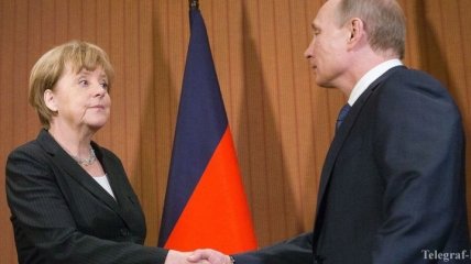 Путин обсудил ситуацию в Украине с Меркель и Олландом