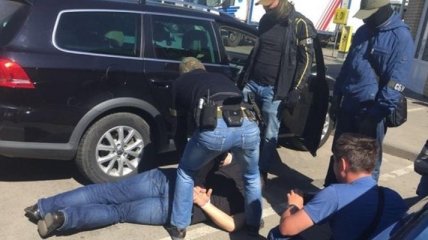 В Харькове задержали двух пограничников на получении взятки