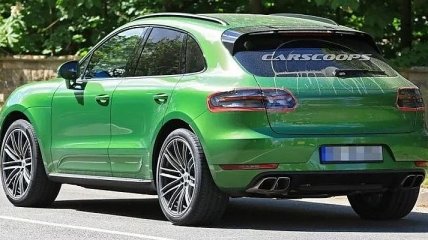 Появились снимки обновленного Porsche Macan без камуфляжа