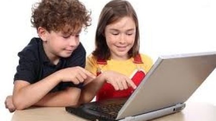 В бессоннице ребенка виноват компьютер