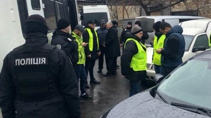 Проверка мусульман в Киеве: 12 мигрантов принудительно вернут на родину