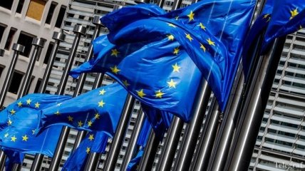 ЕС отреагировал на решение США прервать транспортное сообщение с Европой