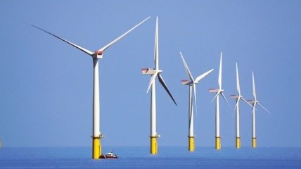 Крупнейшую морскую ветроэлектростанцию построили в Великобритании