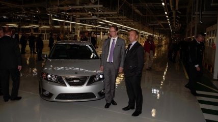 Первый предсерийный Saab, наконец, сошел с конвейера
