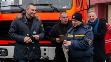 Мюнхен посодействовал передаче Киеву б\у спасательных машин