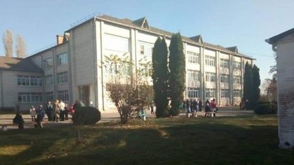 В Киевской области в школе распылили газ