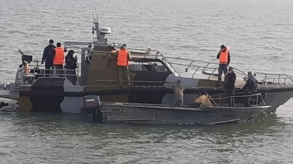 В Україну повернулися рибалки, затримані ФСБ в Азовському морі (Фото, Відео)