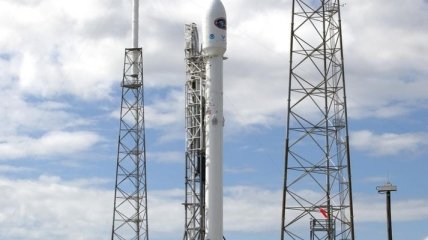 SpaceX вновь перенесла запуск спутника DSCOVR за 12 минут до старта