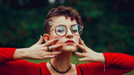 В моде френч, нюд, абстракция, цветы и кошачий глаз