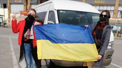 Харківська волонтерка хоче забрати додому евакуйованих з Китаю