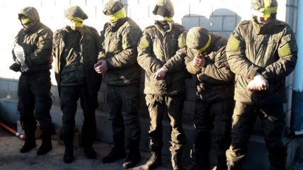 Пленные российские военнослужащие