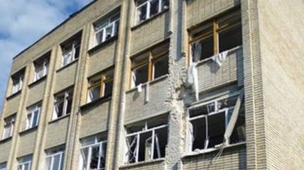 В Красногоровке боевики обстреляли школу