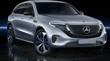 Электрокроссовер Mercedes-Benz EQC получил новую базовую версию