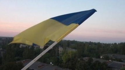 Милиция Дружковки разместила флаги на самых высоких зданиях города
