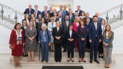 Вице-спикер Елена Кондратюк: Парламентарии 13 стран Европы осудили массовое похищение украинских детей россией