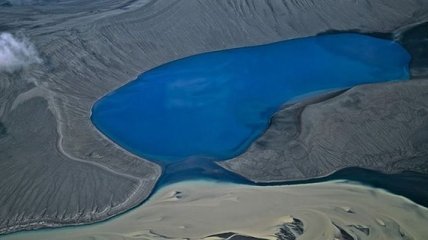 Сногсшибательные снимки водоемов Земли с воздуха (Фото)