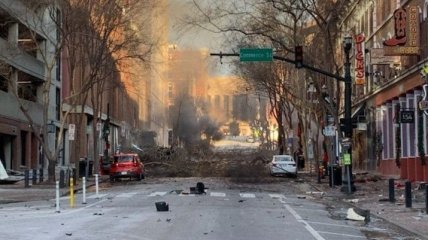 Мощный взрыв в США повредил десятки зданий: кадры последствий попали на видео