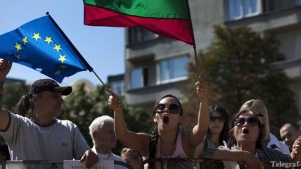 Митинги в поддержку и против правительства Болгарии проходят в Софии