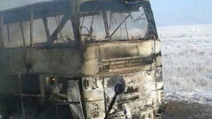 В Казахстане загорелся автобус с пассажирами, погибли 52 пассажира
